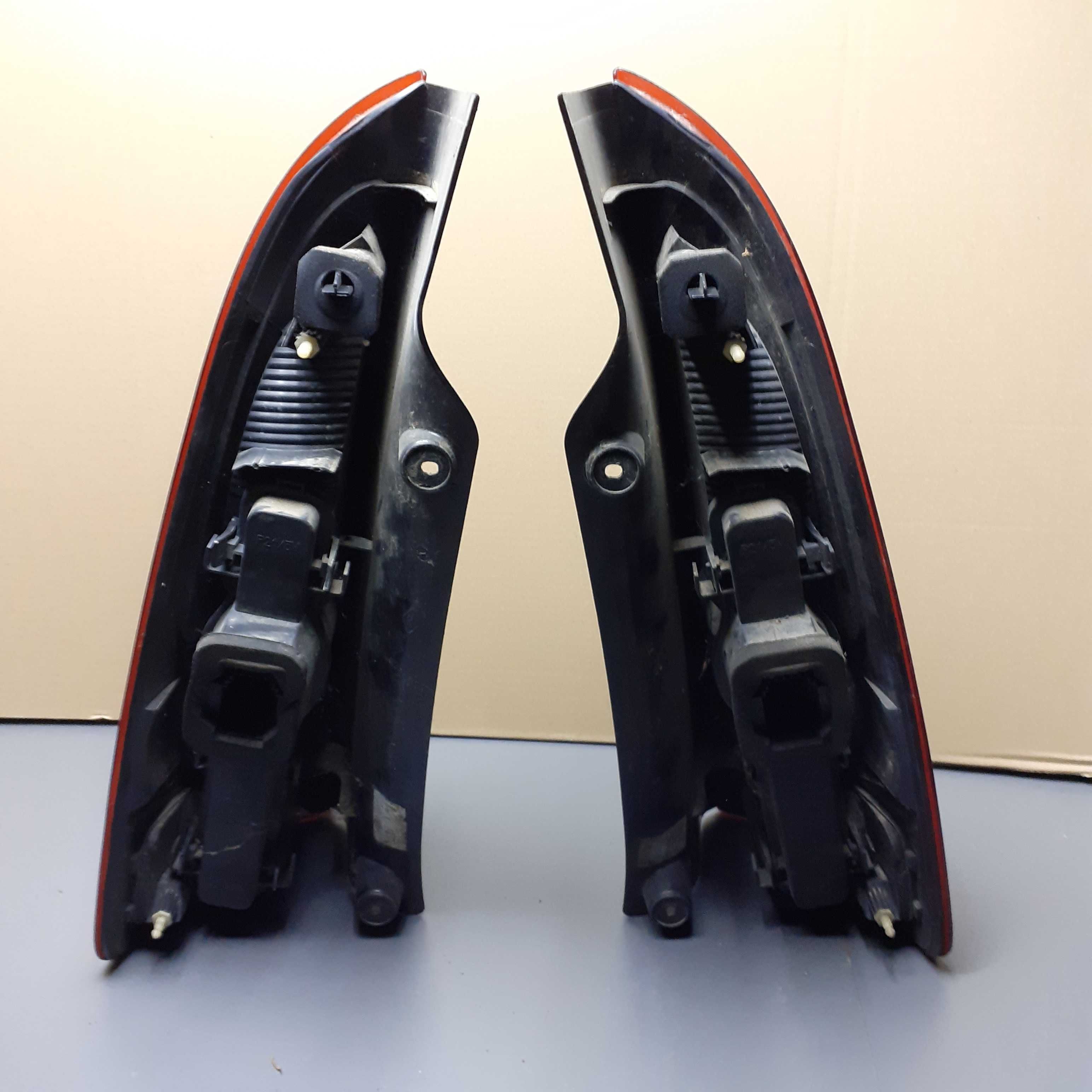 Komplet lamp tylnych Renault Espace IV