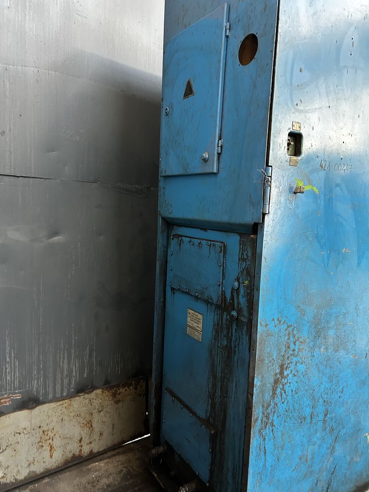 Prasa hydrauliczna P6330- 100 T + druga gratis