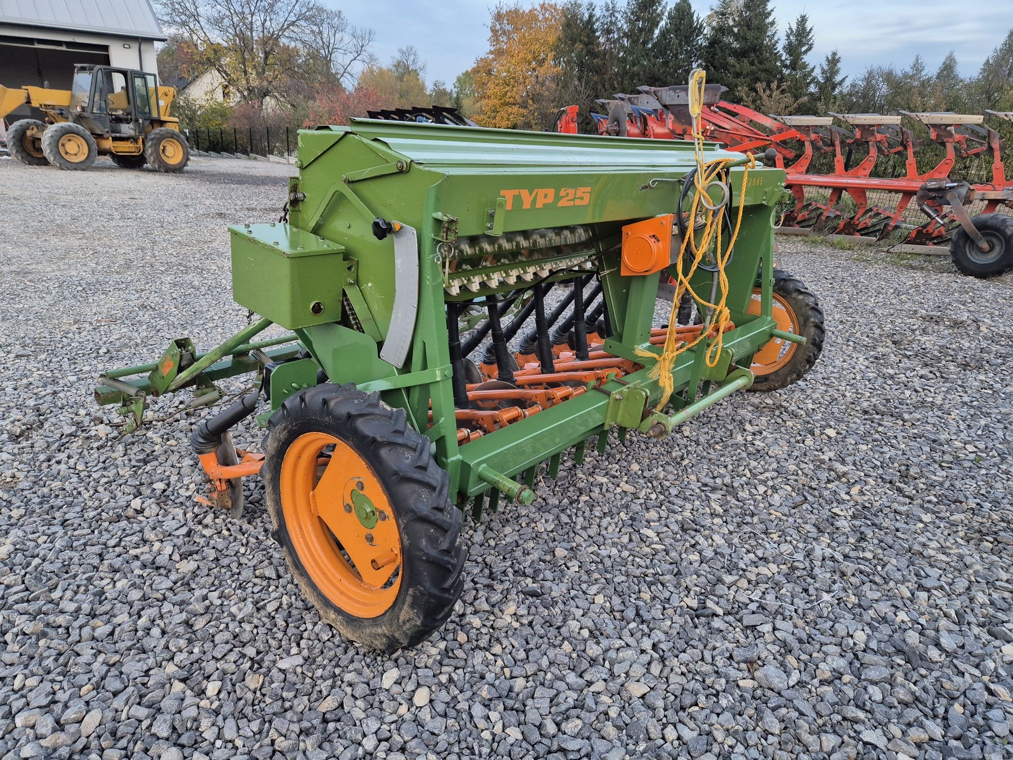 Amazone 2.5m  D7 D8  Special siewnik talerzowy  Ładny stan. Ścieżki !