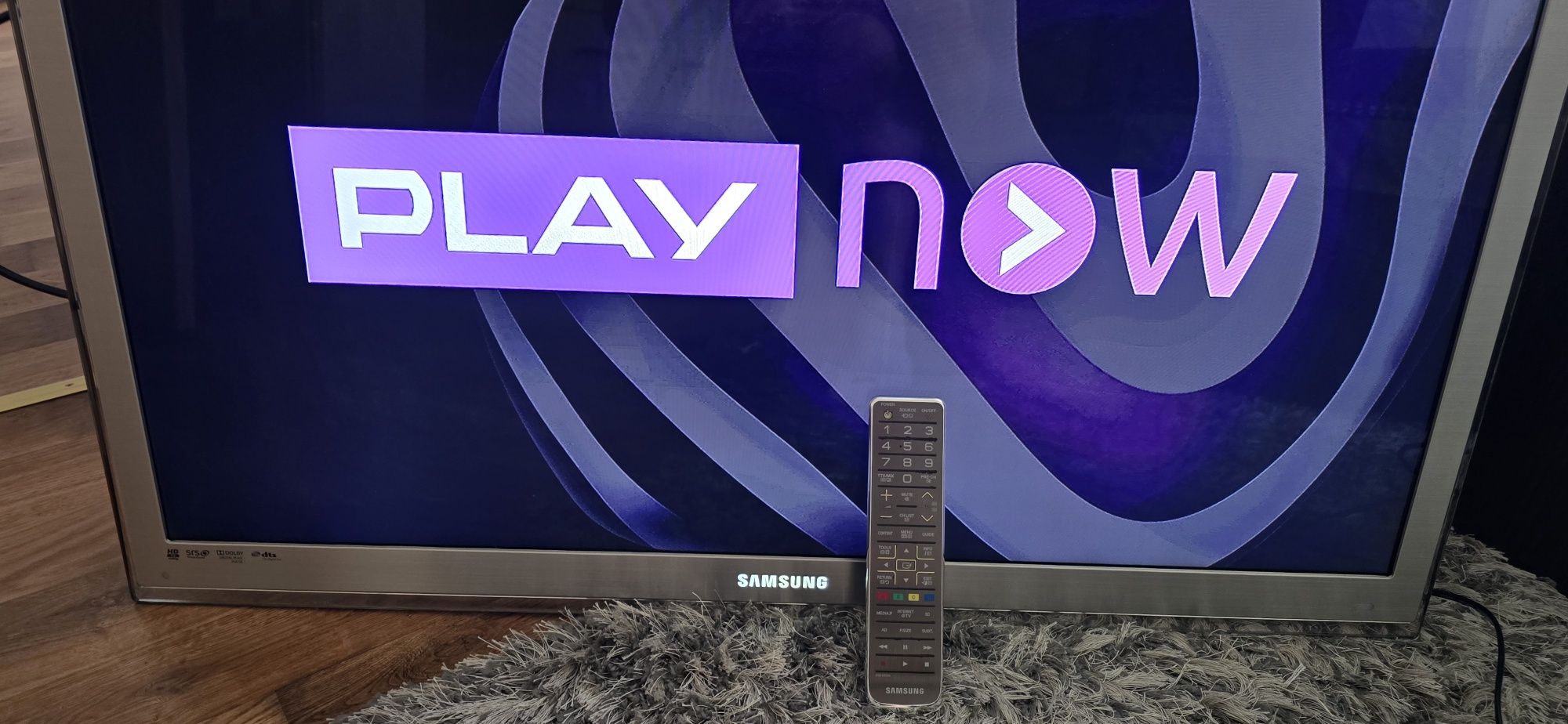 Telewizor Samsung 40 Cali +Smart BOX
