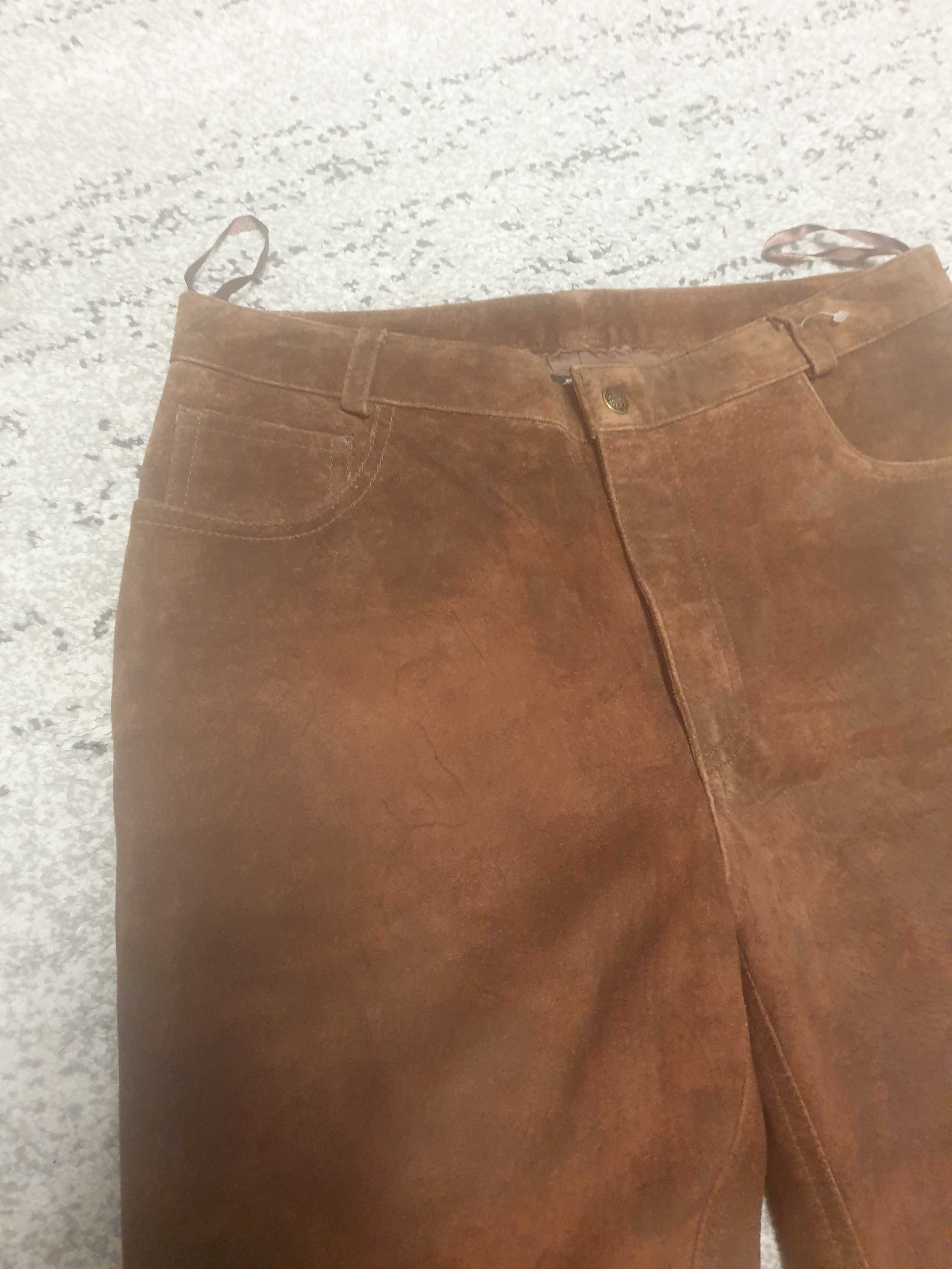 Spodnie skórzane damskie  dzwony  marki Moller