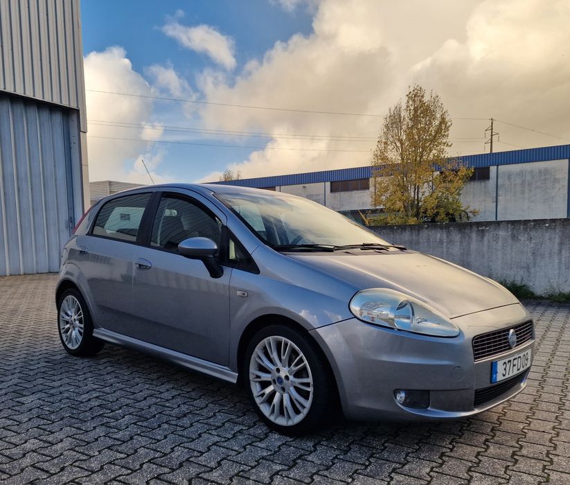 Fiat Grande Punto versão SPORT 90cv