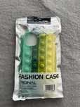 Etui gumowe Iphone11-  NOWE