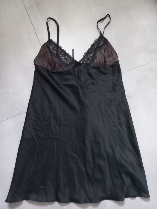 Koszulka nocna satynowa czarna Triumph