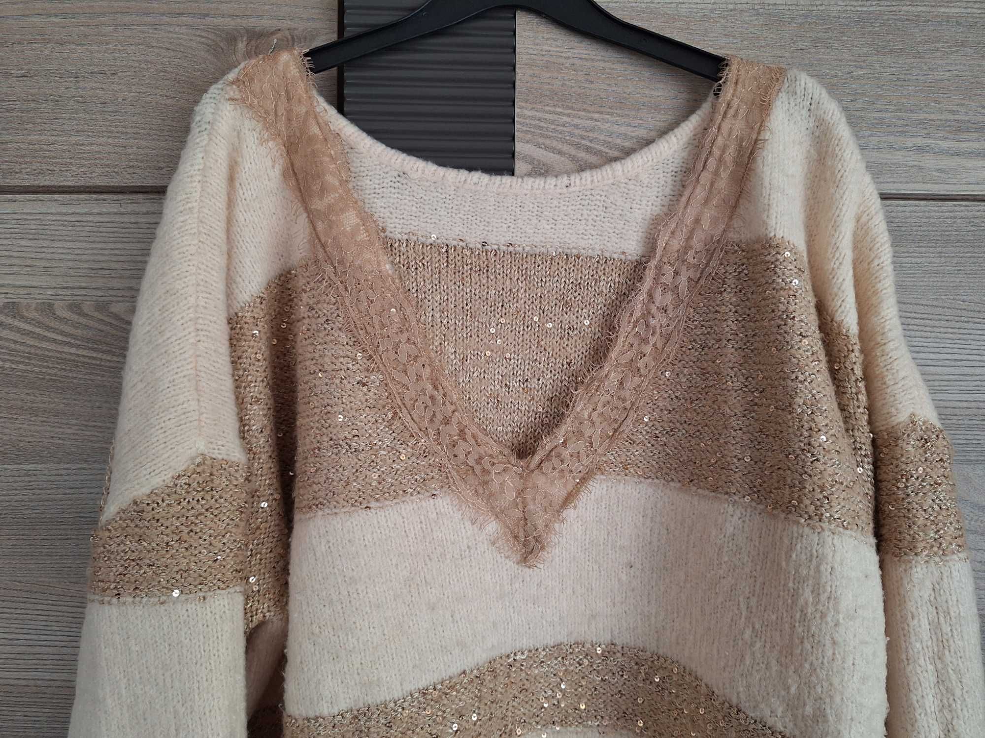 Sweter z cekinami i koronką, UNI