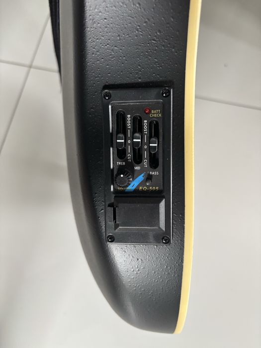 Okazja ! Gitara elektroakustyczna