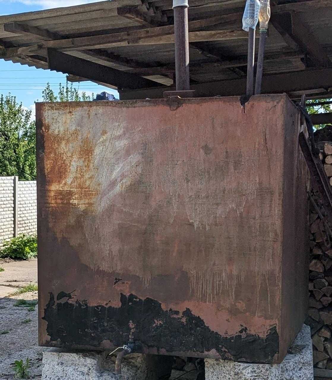 )Бочка, ёмкость, ГСМ, две штуки по три куба (3м3