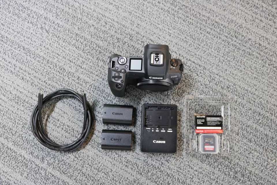 Canon EOS R body (bez obiektywu)