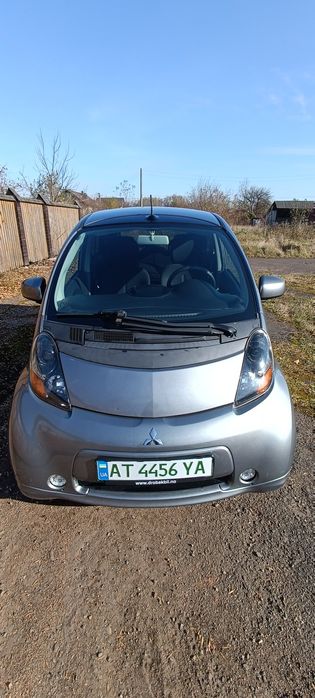 Продаю електромобіль I-MIEV