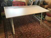 biurko regulowane z siatką na kable, 6 poziomów wysokości Ikea