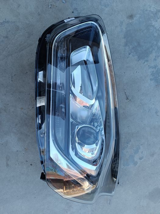 Lampa przód lewa ford custom led