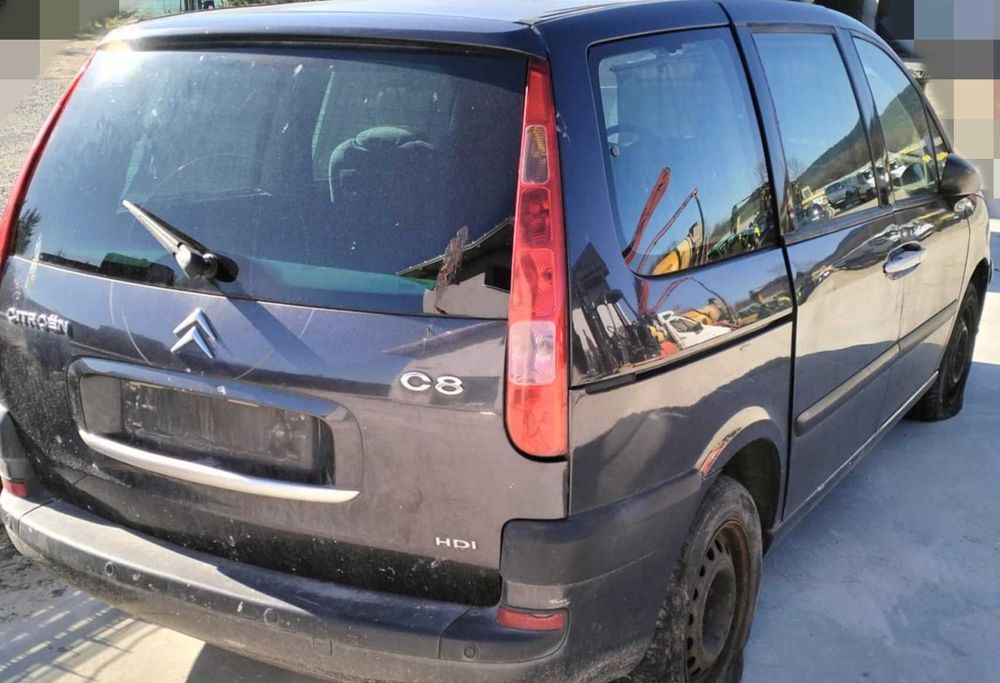 Części Citroen C8 2.2 diesel EYJC