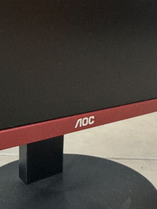 Monitor Gaming AOC 27”