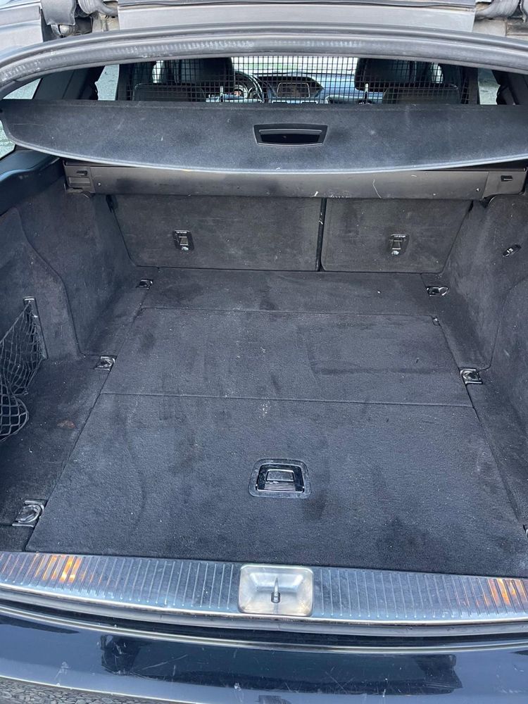 Mercedes E 220 *