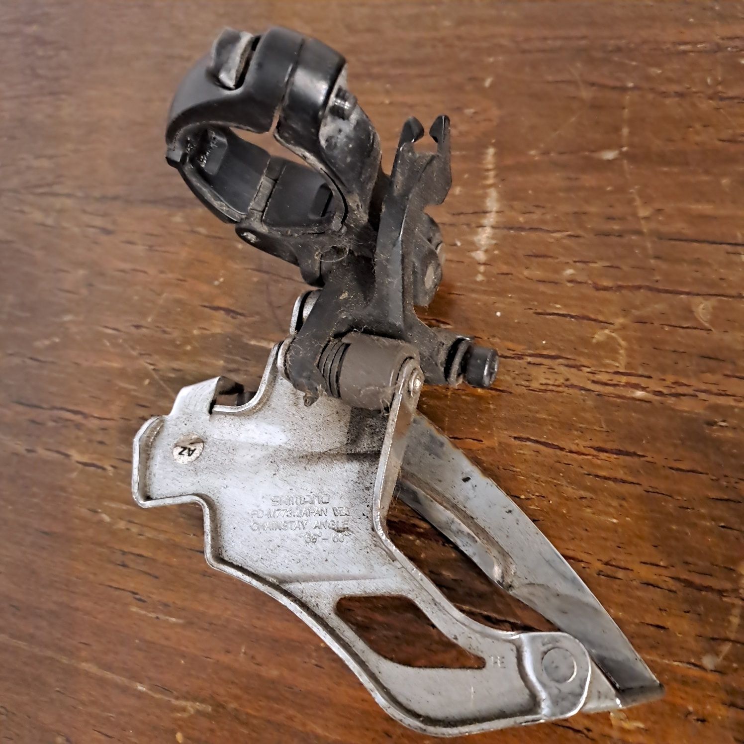 Przerzutka przód Shimano deore XT FD-M773