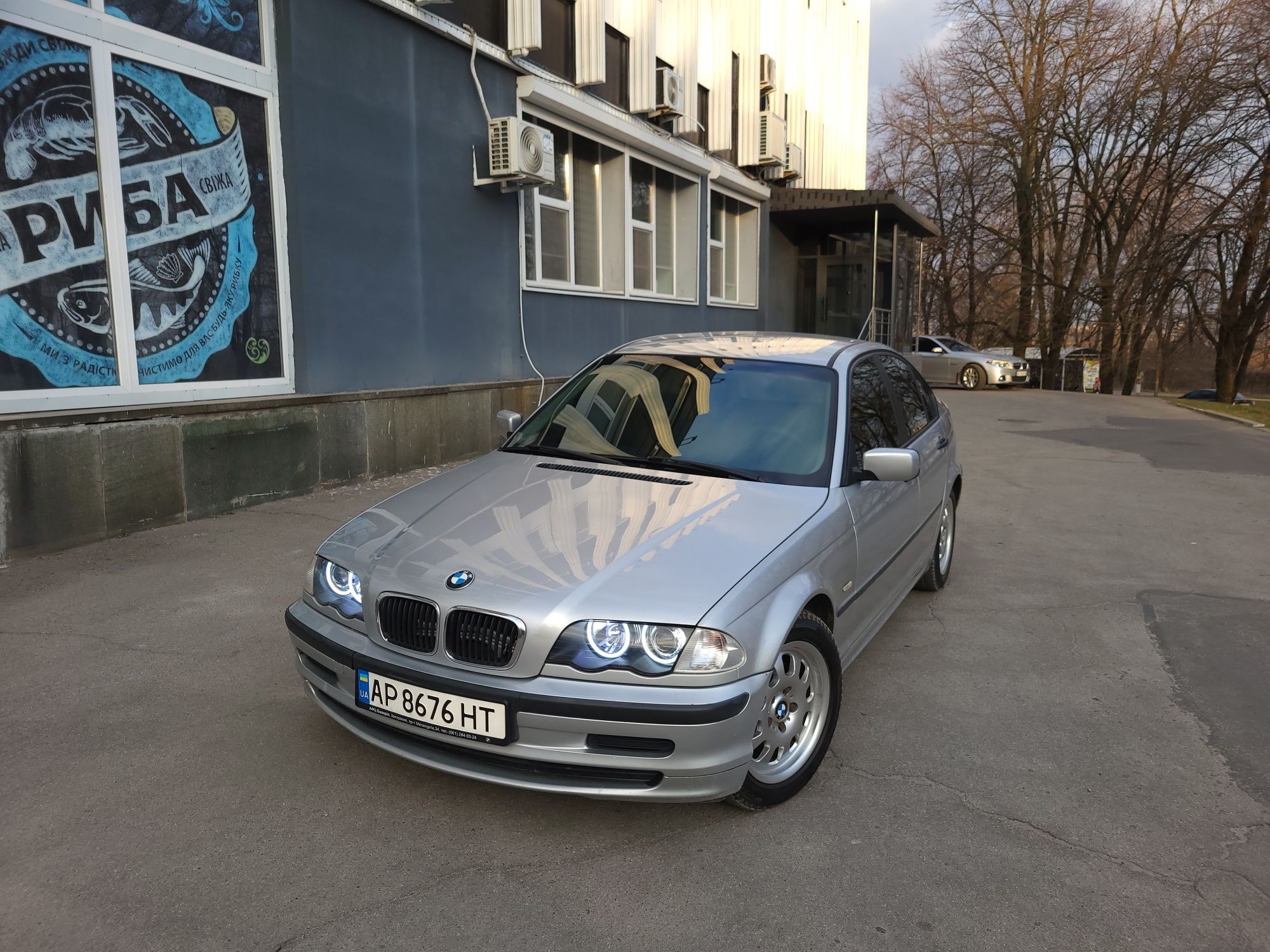 Продам BMW E46 седан