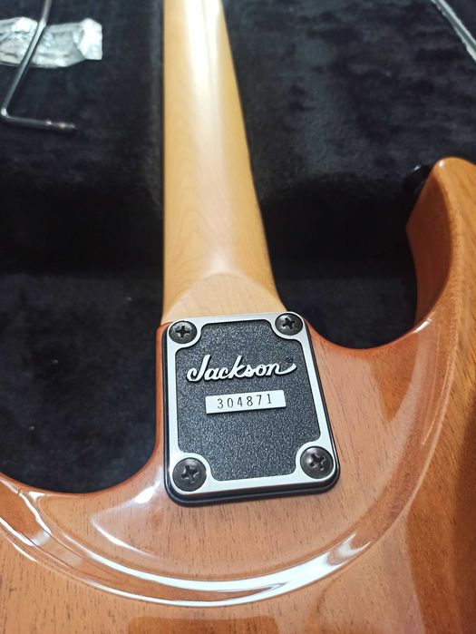 Jackson "professional" super dinky standard (mahoń, Japonia, 19