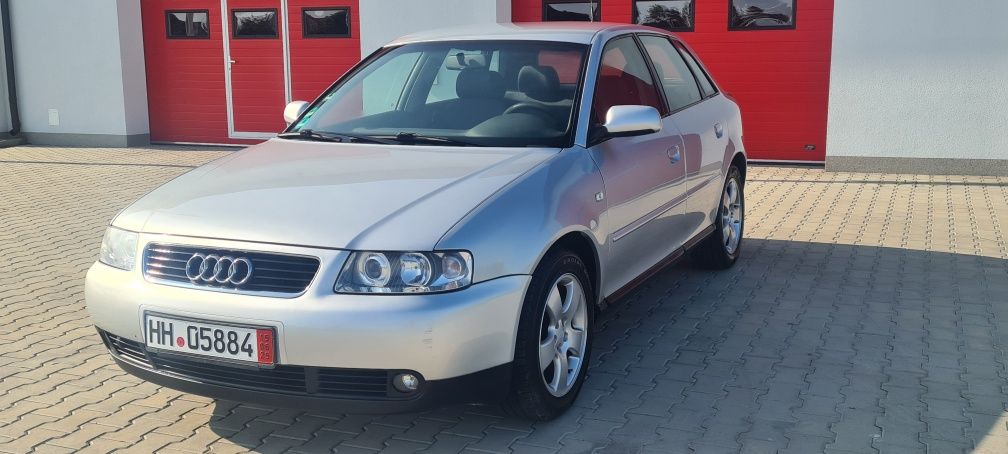 Audi A3 lift 1.6mpi Klima Alu Elektryka servis Super Stan!