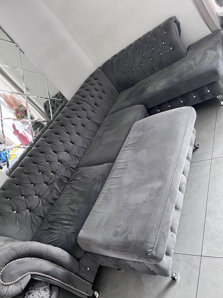 Narożnik chesterfield szary plus pufa