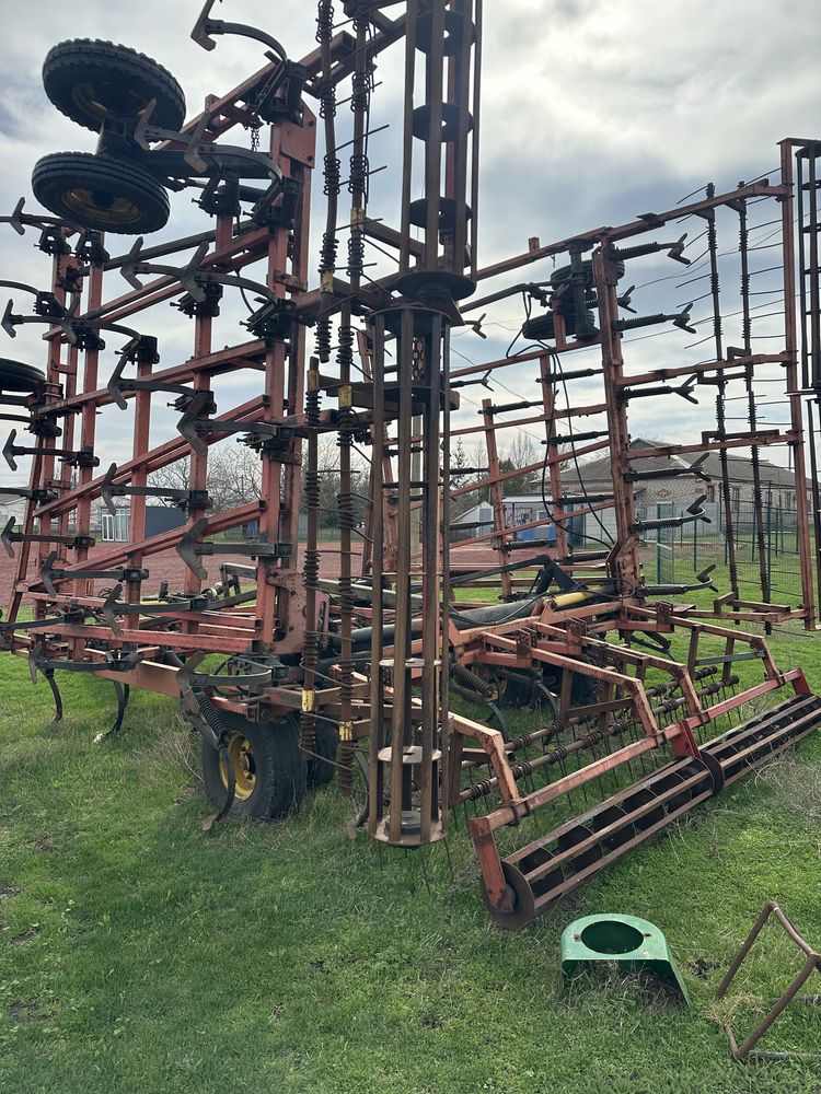 Продам культиватор КПС 12