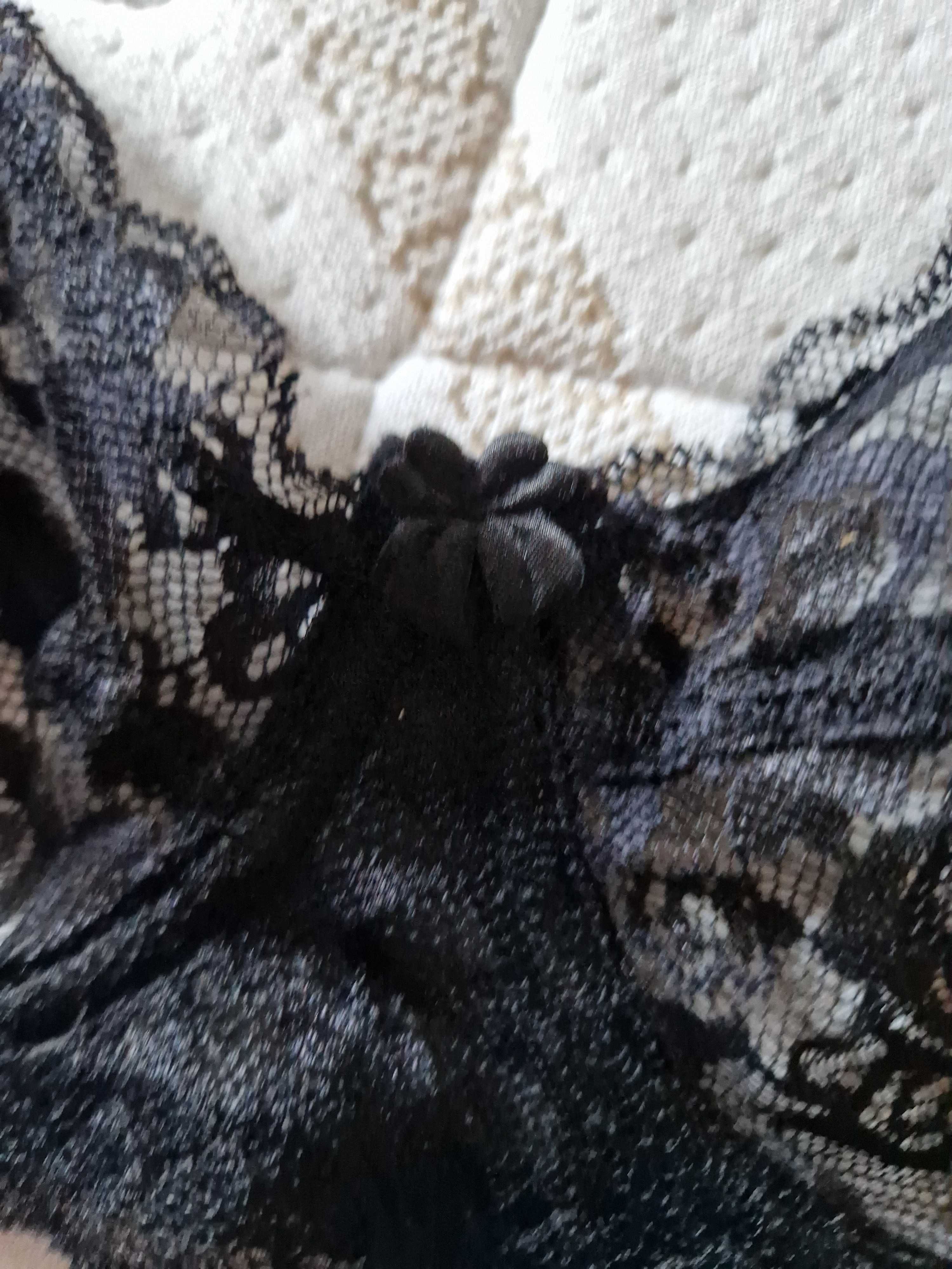 Nowy czarny koronkowy biustonosz, rozmiar S 36,70% bawełna 30% spandex