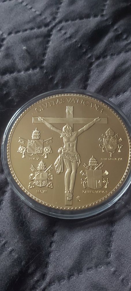 pamiątka I szej komunii Jan Pawel II  medal  + gratis- idealna pamiątk