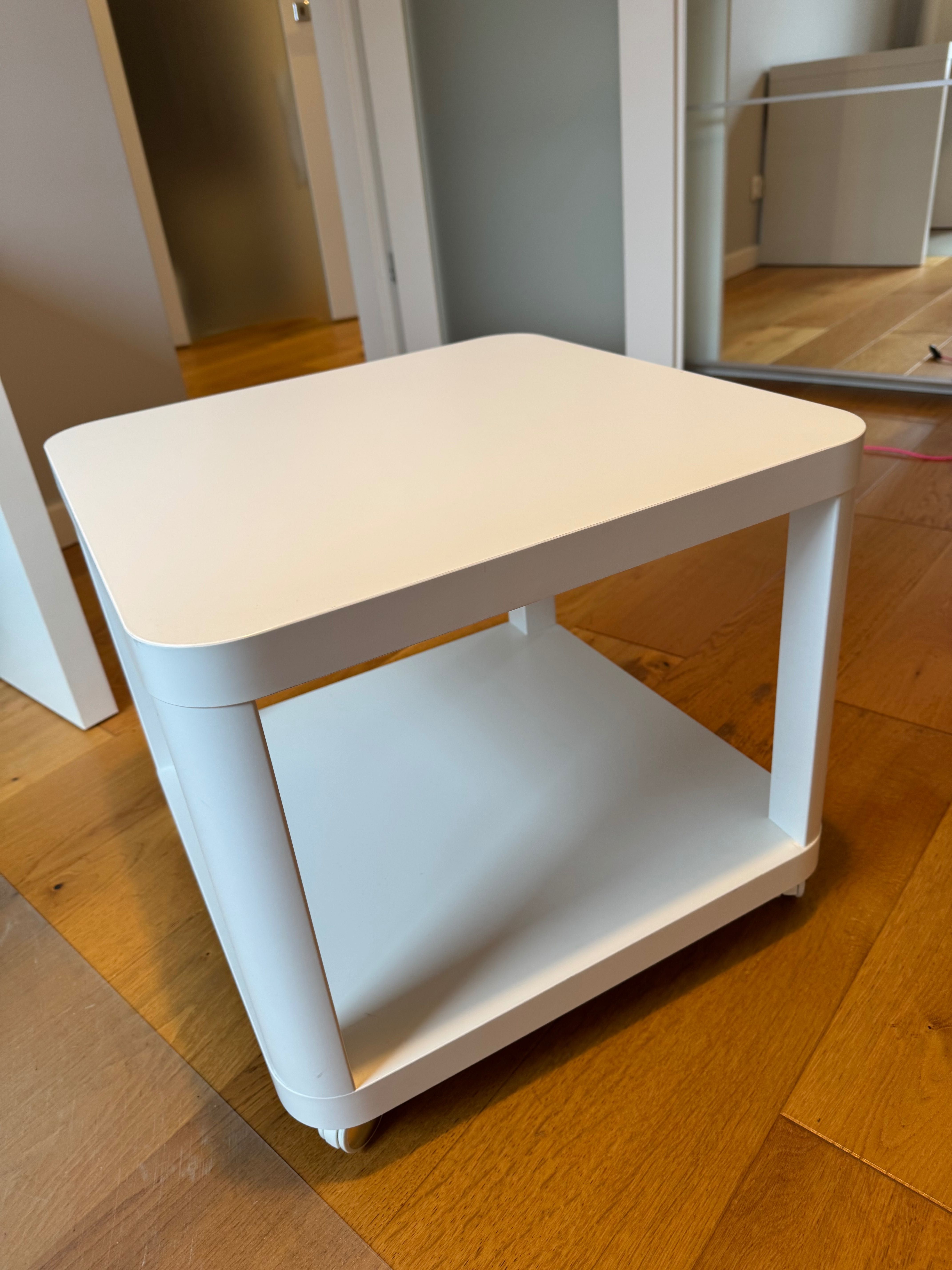 Stolik mały ikea