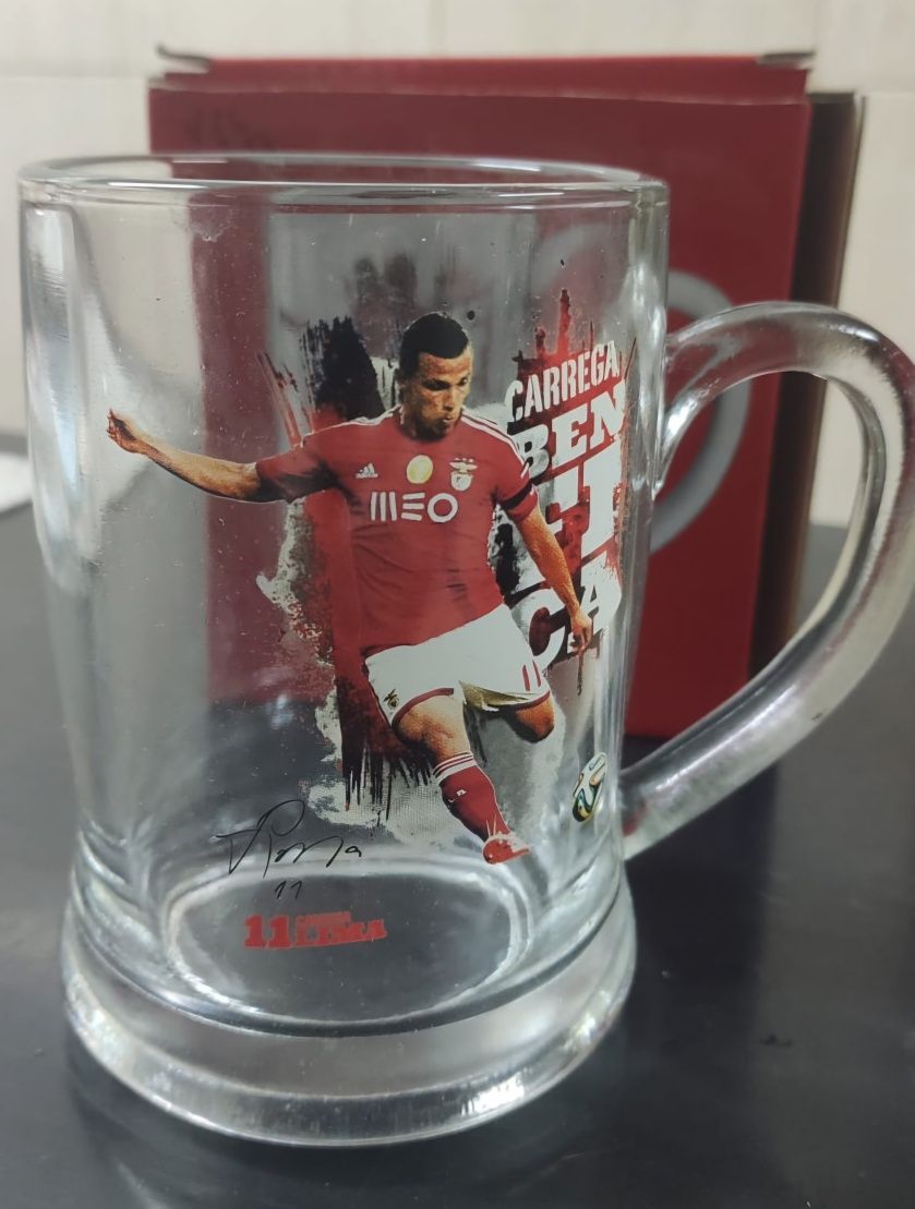 12 Canecas de Coleção do Benfica