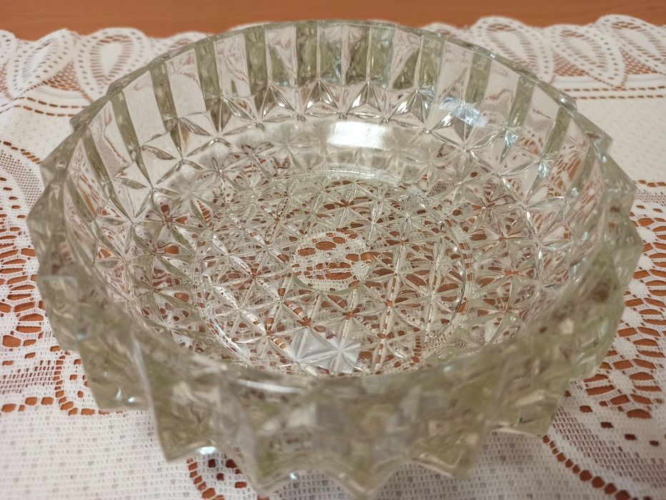 Салатник Уршельский завод/ Фарфор молочники