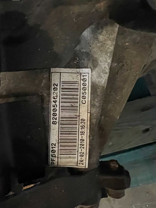 Caixa de velocidades Renault Trafic II Opel Vivaro 2.5 DCI ref: PF6012