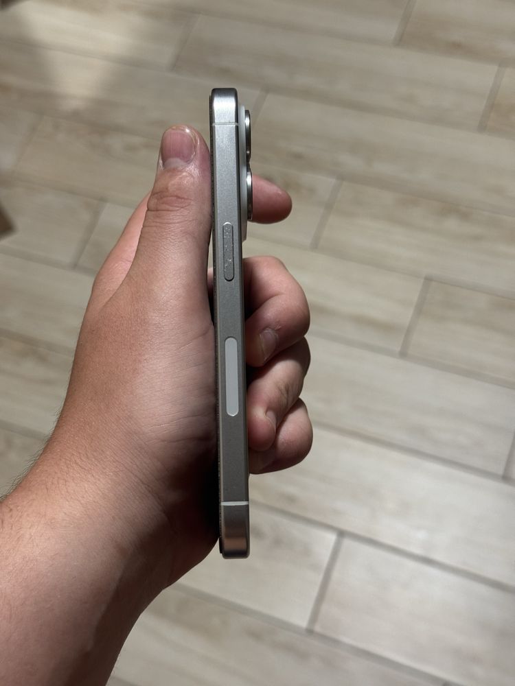 iPhone 15 pro 128gb neverlock