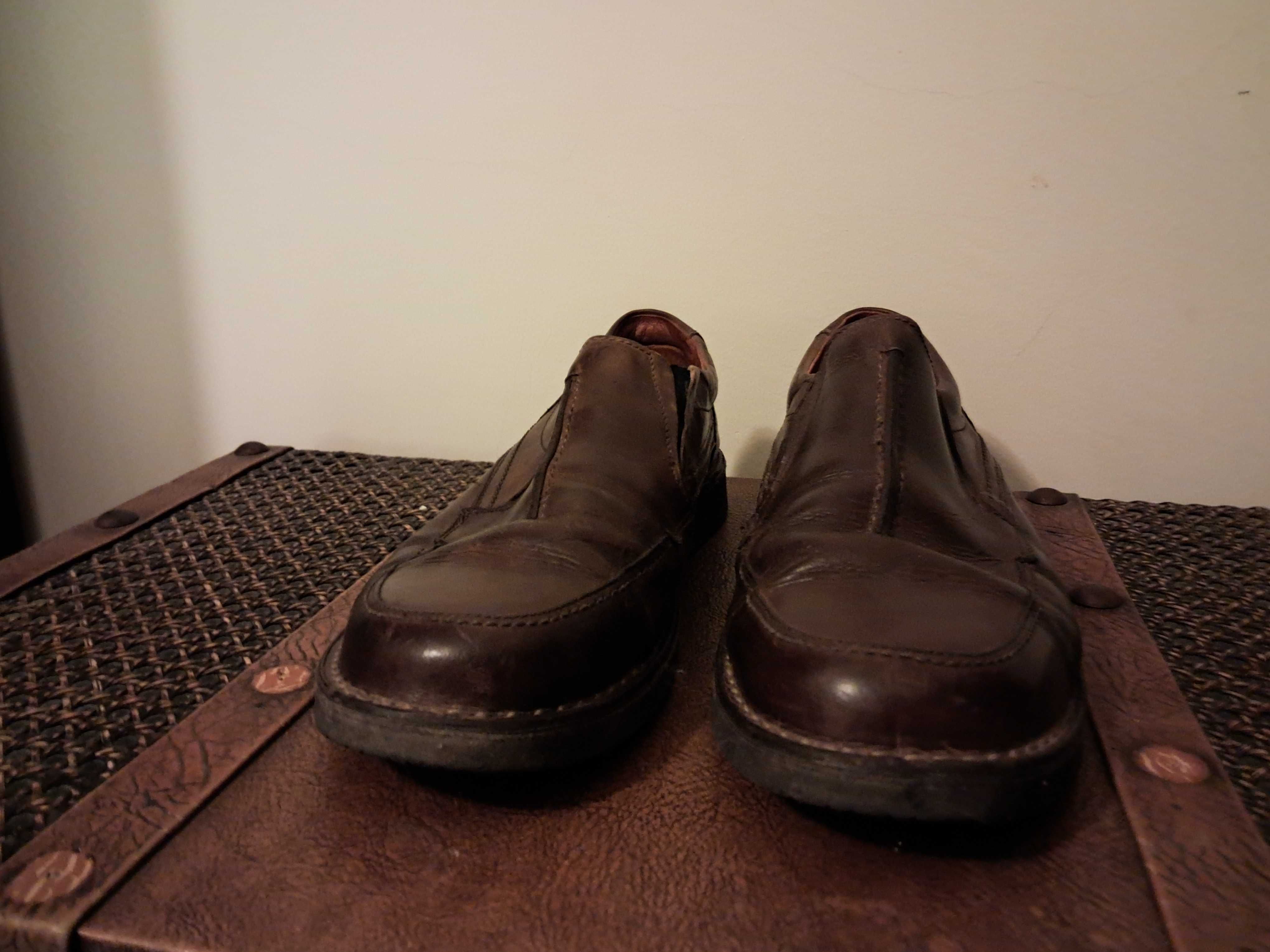 Sapatos homem 42