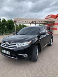 Продам автомобиль TOYOTA/Highlander