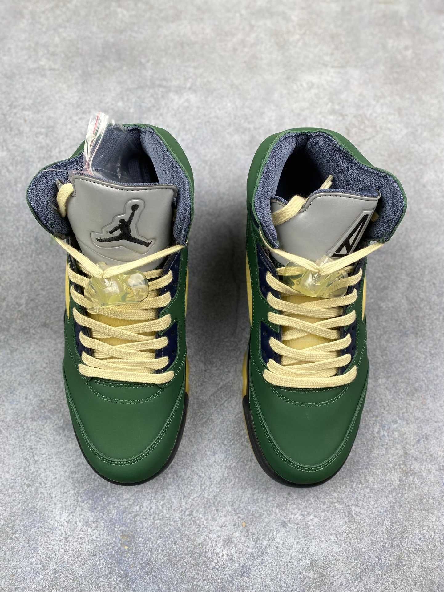 Air Jordan 5 Retro