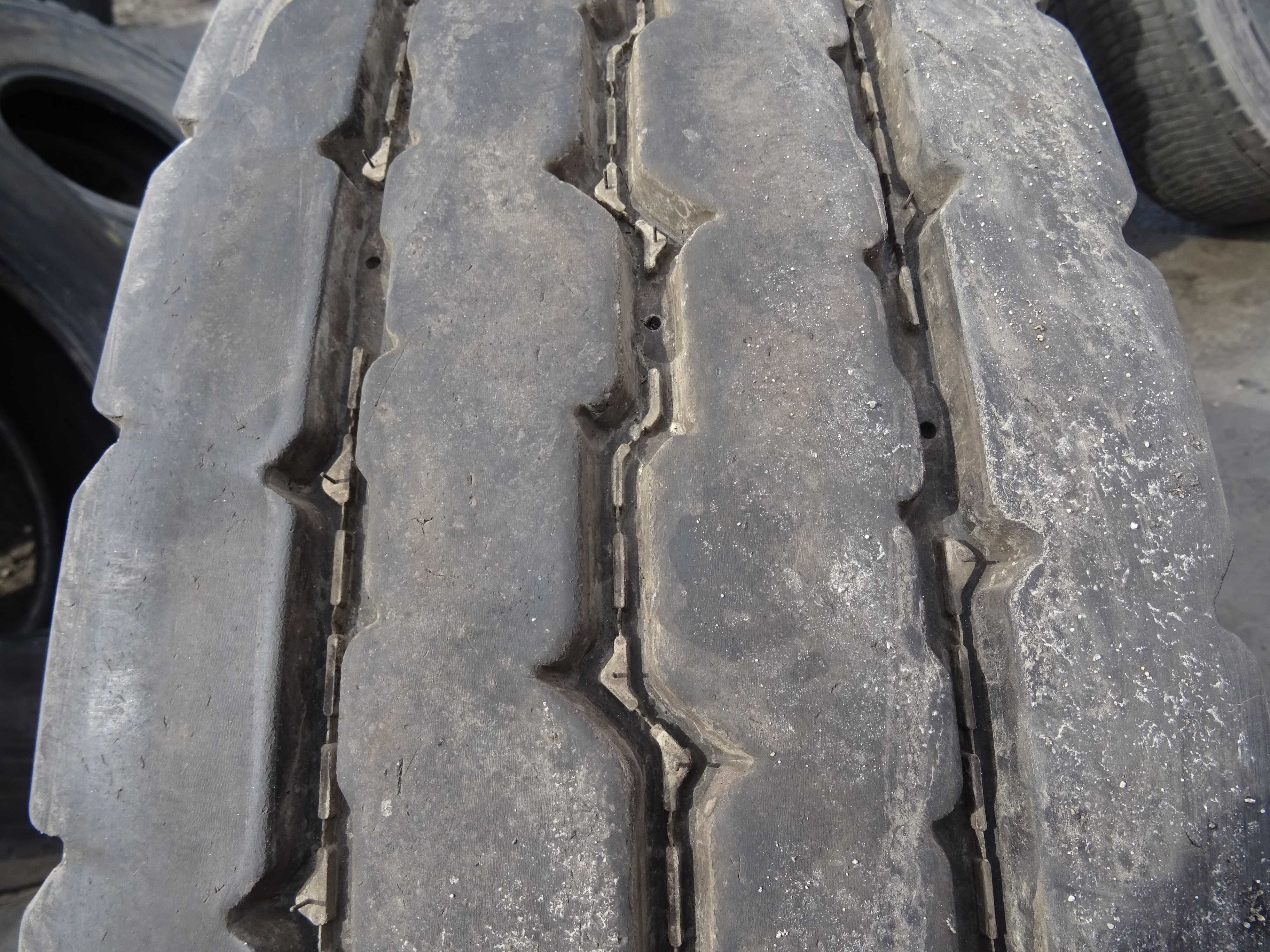 opona 13R22.5 KELLY KMS Armorsteel (850 netto)