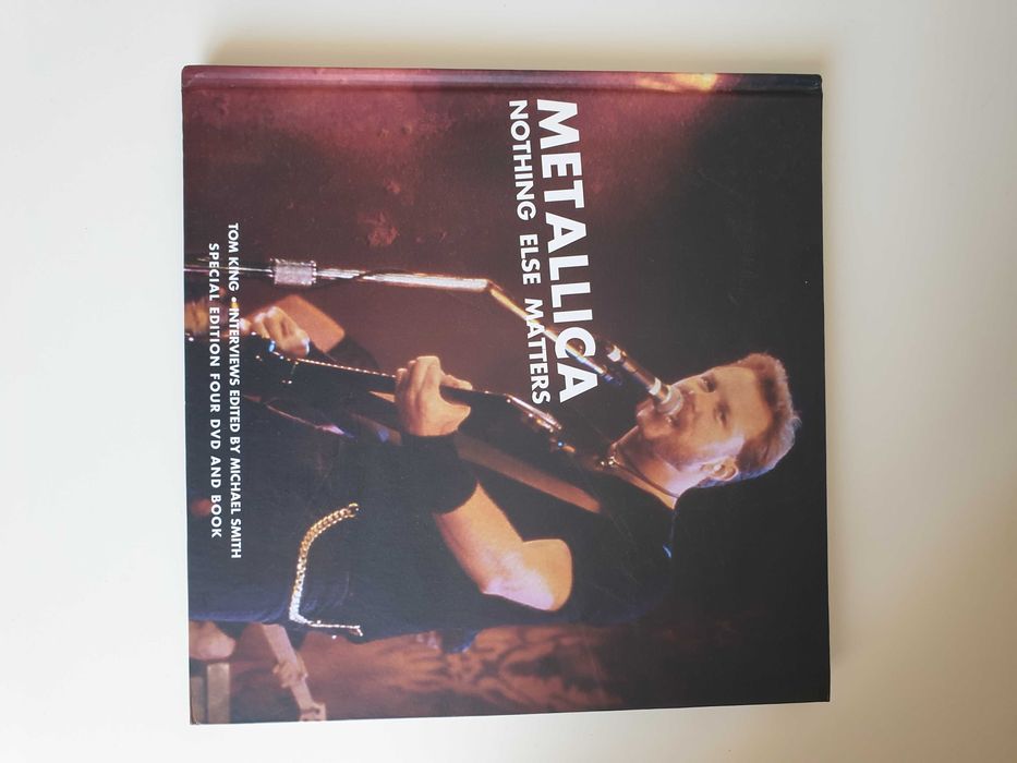Metallica - "Nothing Else Matters" (Deluxe Edition 4DVD+Book)