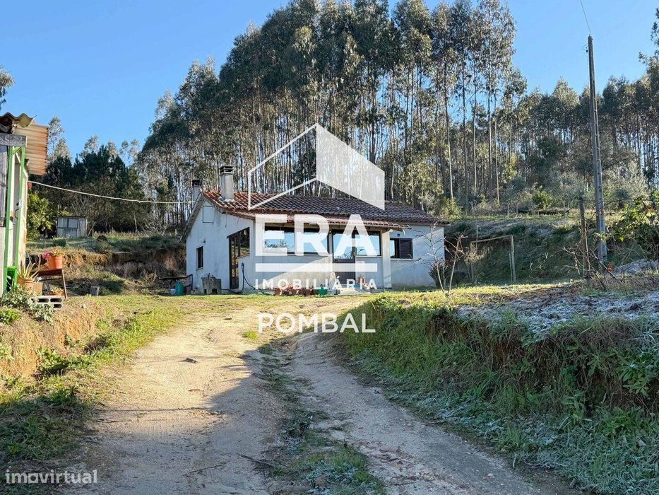 Moradia T3 para reconstrução a poucos minutos da cidade de Pombal