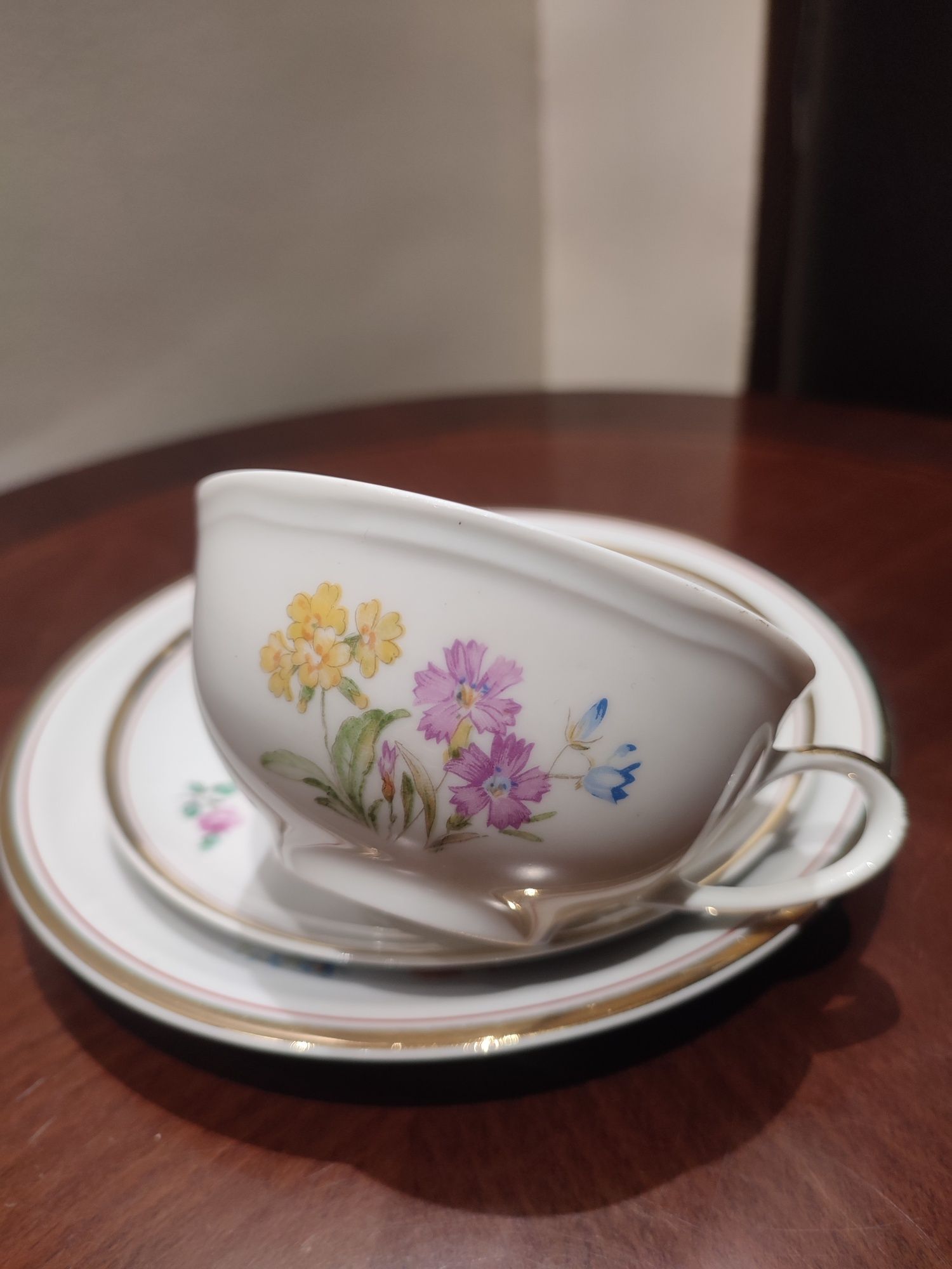Śliczne stare trio porcelana Kahla