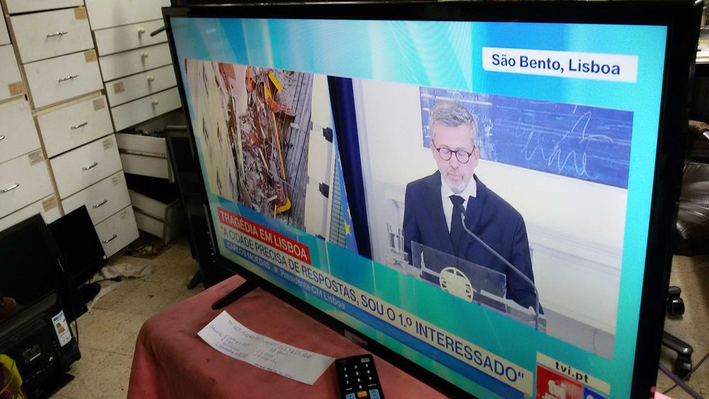 tv led smart android tcl 32es560 32polg,