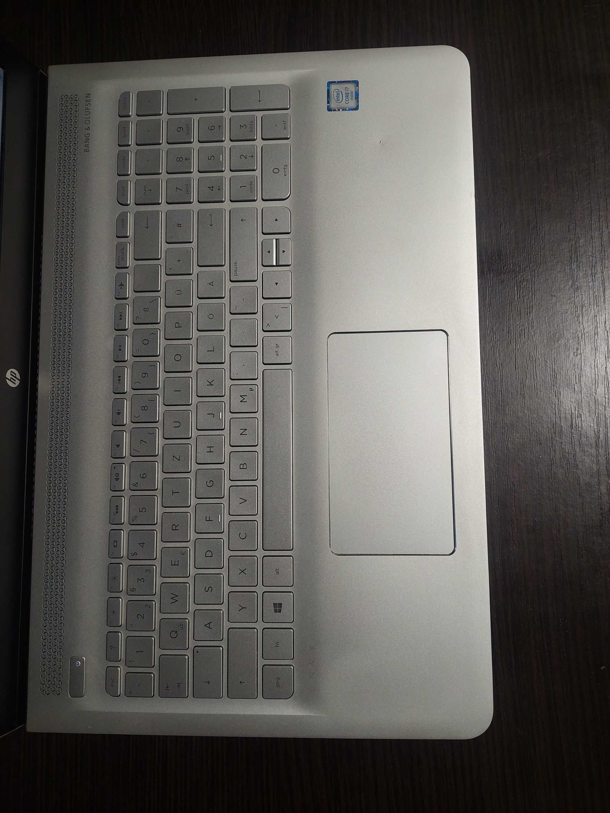 HP 15as001ng/I7-6200u/16озу/250SSD/батарея 3+год