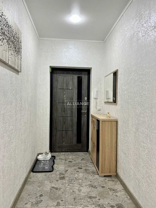 2к квартира! Центр. Мельника 10!