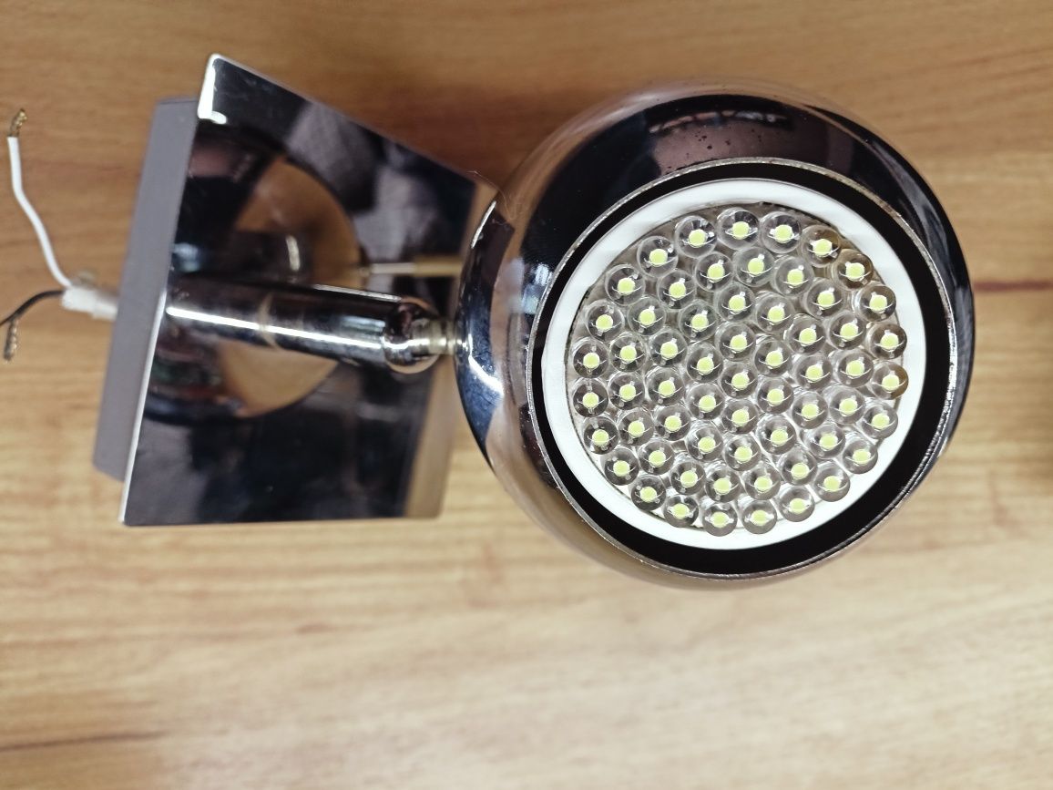 Kinkiey , oświetlenie lustra , oświetlenie łazienki  lampki łazienkowe