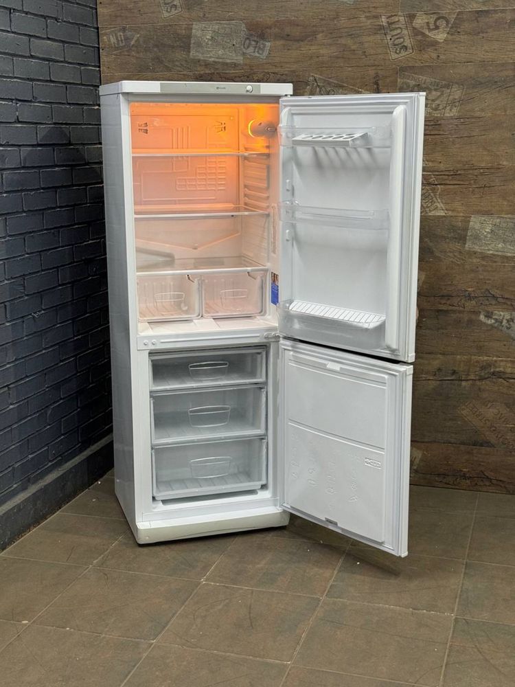 Дешевий Холодильник Б/У Indesit IBS16AA.З Доставкою і Заносом