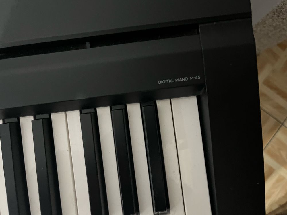 Pianino yamaha p45