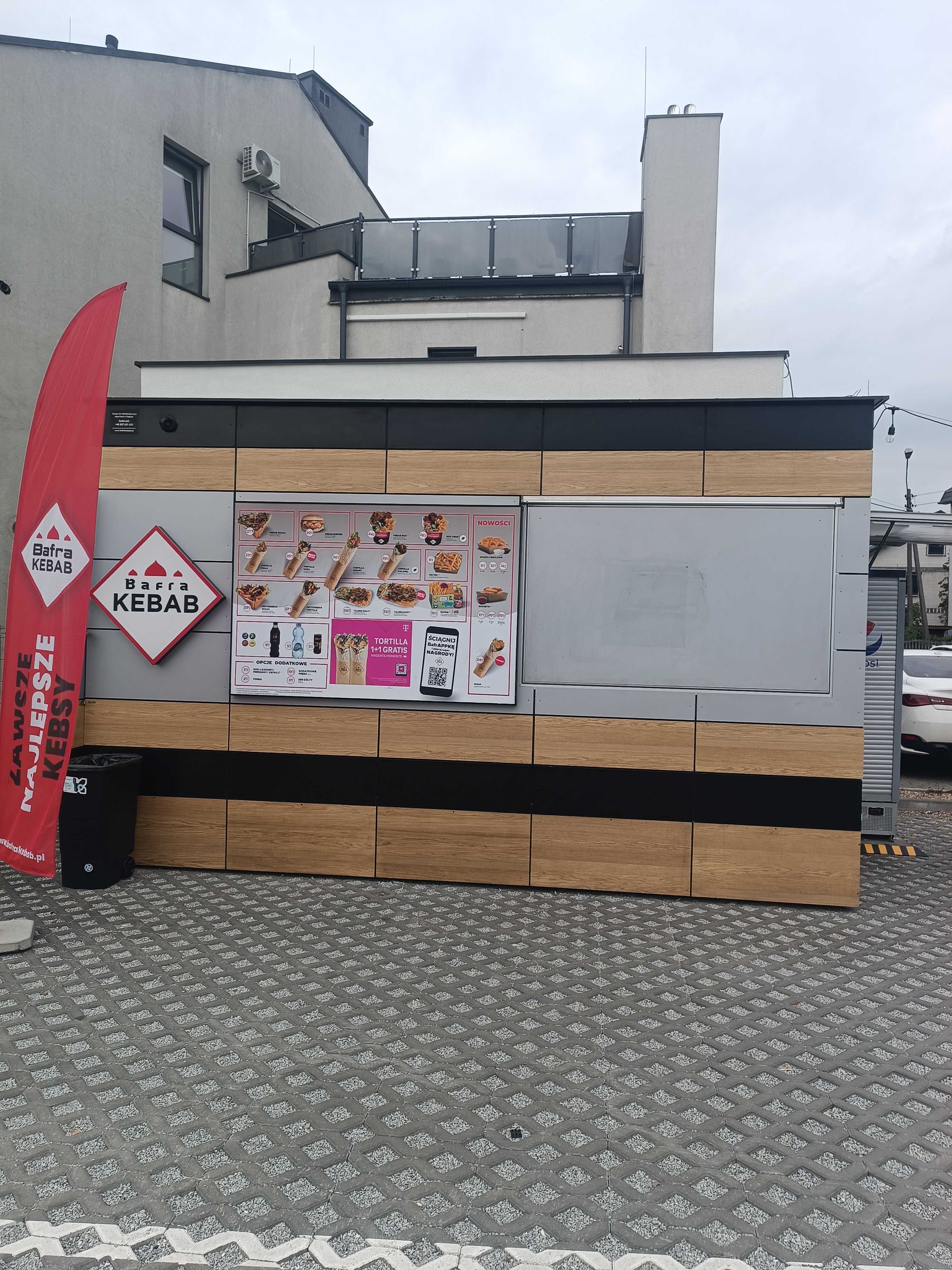 Przyczepa gastronomiczna/ Kebab/Gotowy biznes