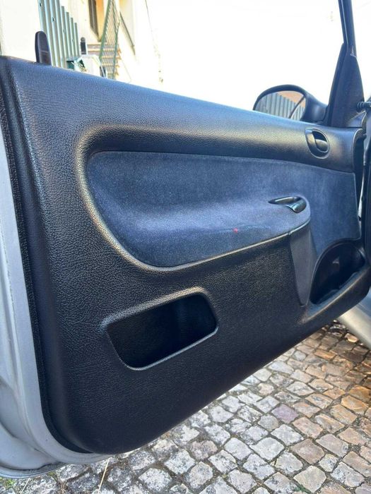 Peugeot 206 1.1 gasolina