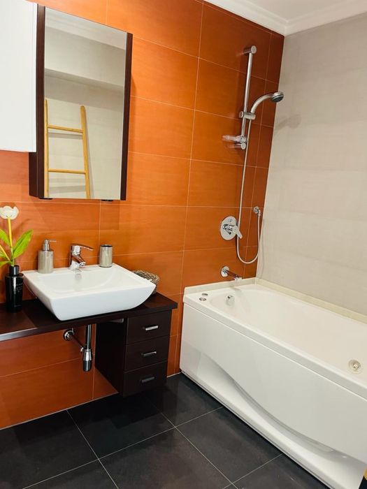 Alugo apartamento no centro  de Faro