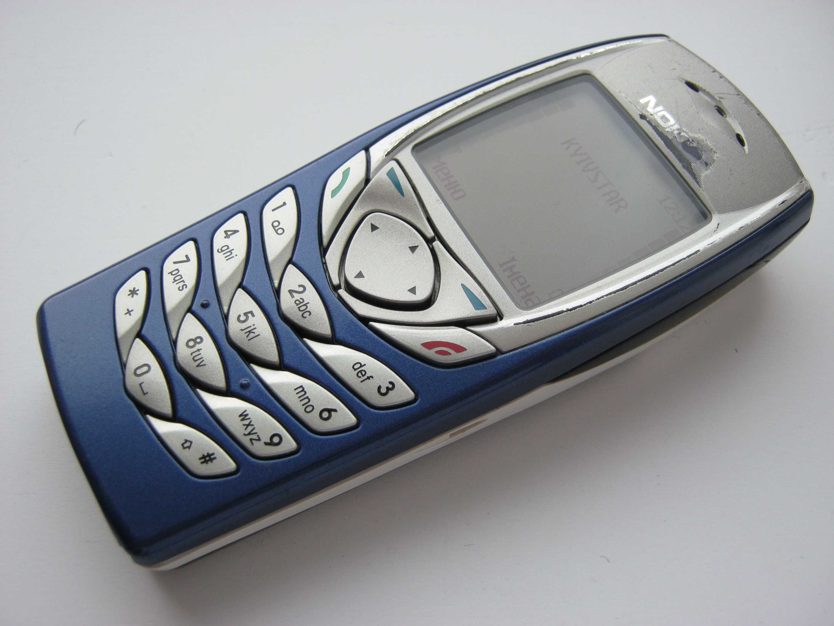 Телефон Nokia 6100 Blue-Silver NPL-2