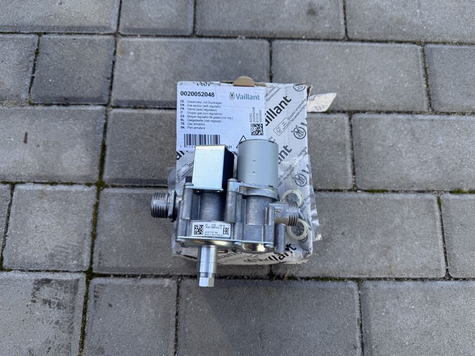 Armatura gazowa Vaillant z regulatorem ciśnienia