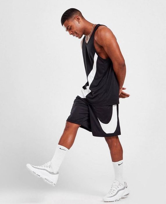 Мужские спортивные шорты найк